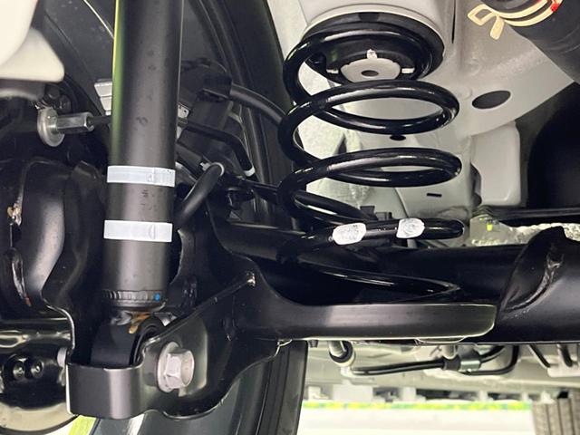 スペーシアカスタム ハイブリッドXS 純正9型ナビ 届出済未使用車 両側電動ドア 全周囲カメラ 衝突被害軽減システム レーダークルーズ ハーフレザーシート コーナーセンサー スマートキー LEDヘッド オートハイビーム 車線逸脱警報(28枚目)