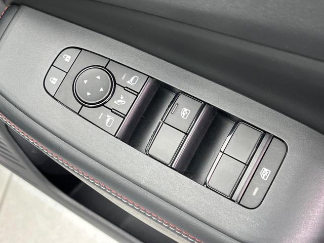 オーラ ニスモ　衝突軽減装置　純正９インチナビ　全周囲カメラ　プロパイロット　ブラインドスポットモニター　ＥＴＣ　Ｂｌｕｅｔｏｏｔｈ　フルセグ　デジタルインナーミラー　スマートキー　ドライブレコ（40枚目）