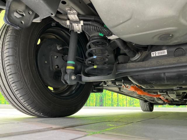 アクア Sスタイルブラック 純正ナビ 衝突軽減装置 バックカメラ 禁煙車 スマートキー レーンアシスト LEDヘッドライト ETC オートマチックハイビーム オートエアコン オートライト Bluetooth CD/DVD再生(20枚目)