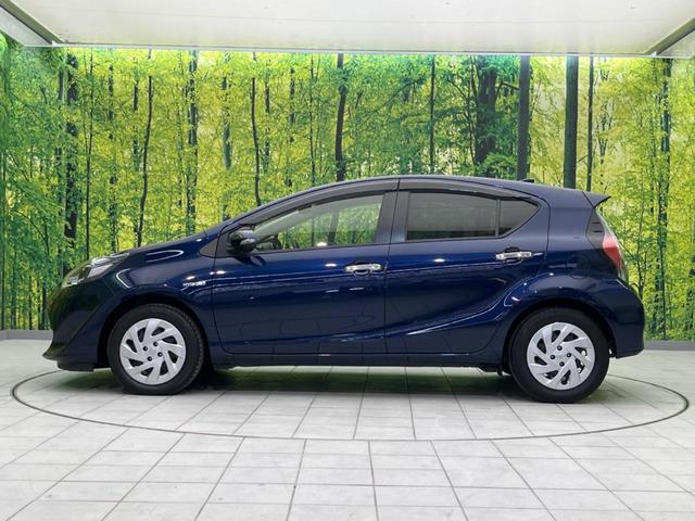 アクア Sスタイルブラック 純正ナビ 衝突軽減装置 バックカメラ 禁煙車 スマートキー レーンアシスト LEDヘッドライト ETC オートマチックハイビーム オートエアコン オートライト Bluetooth CD/DVD再生(27枚目)