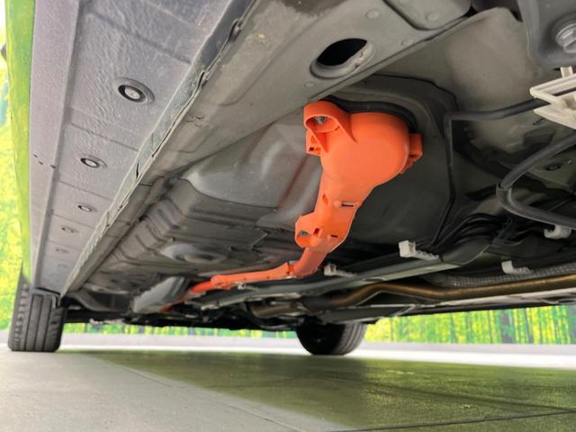 アクア Sスタイルブラック 純正ナビ 衝突軽減装置 バックカメラ 禁煙車 スマートキー レーンアシスト LEDヘッドライト ETC オートマチックハイビーム オートエアコン オートライト Bluetooth CD/DVD再生(31枚目)