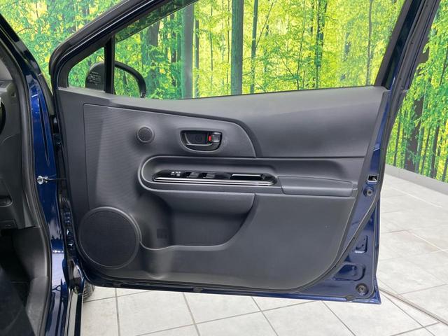 アクア Sスタイルブラック 純正ナビ 衝突軽減装置 バックカメラ 禁煙車 スマートキー レーンアシスト LEDヘッドライト ETC オートマチックハイビーム オートエアコン オートライト Bluetooth CD/DVD再生(35枚目)