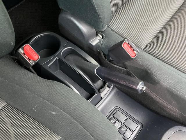 アクア Sスタイルブラック 純正ナビ 衝突軽減装置 バックカメラ 禁煙車 スマートキー レーンアシスト LEDヘッドライト ETC オートマチックハイビーム オートエアコン オートライト Bluetooth CD/DVD再生(55枚目)