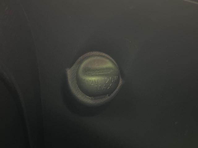 アクア Sスタイルブラック 純正ナビ 衝突軽減装置 バックカメラ 禁煙車 スマートキー レーンアシスト LEDヘッドライト ETC オートマチックハイビーム オートエアコン オートライト Bluetooth CD/DVD再生(58枚目)