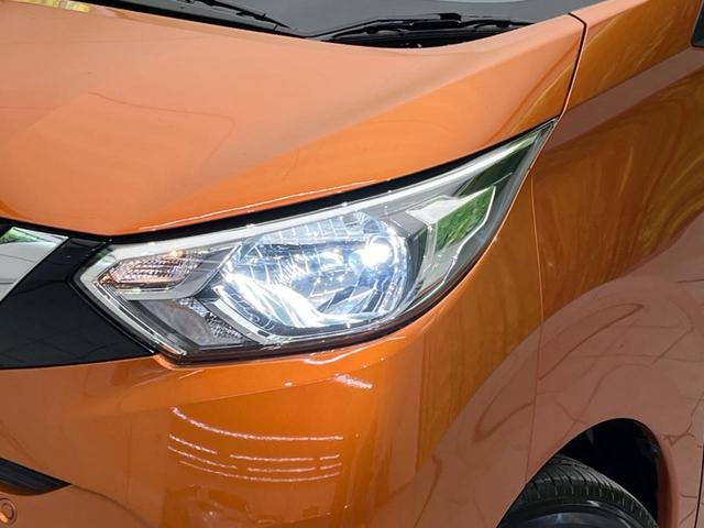 デイズ X 純正SDナビ 全周囲カメラ 衝突被害軽減システム 禁煙車 ドラレコ コーナーセンサー スマートキー LEDヘッド オートハイビーム 車線逸脱警報 オートライト オートエアコン 純正14インチアルミ(12枚目)