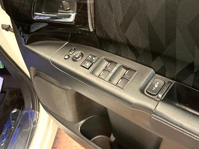 オデッセイ アブソルート・ＥＸホンダセンシング　ホンダセンシング　純正ナビ　全周囲カメラ　フリップダウンモニター　両側電動スライドドア　シートヒーター　クリアラスソナー　パドルシフト　衝突被害軽減　横滑り防止機能　ブラインドスポットモニター　ＥＴＣ（69枚目）