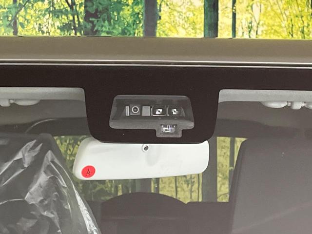 ジムニー XC 4WD 衝突警報装置 禁煙車 シートヒーター レーンキープ コーナーセンサー スマートキー LEDヘッドライト クルーズコントロール オートハイビーム 誤発進抑制機能 車線逸脱警報(3枚目)