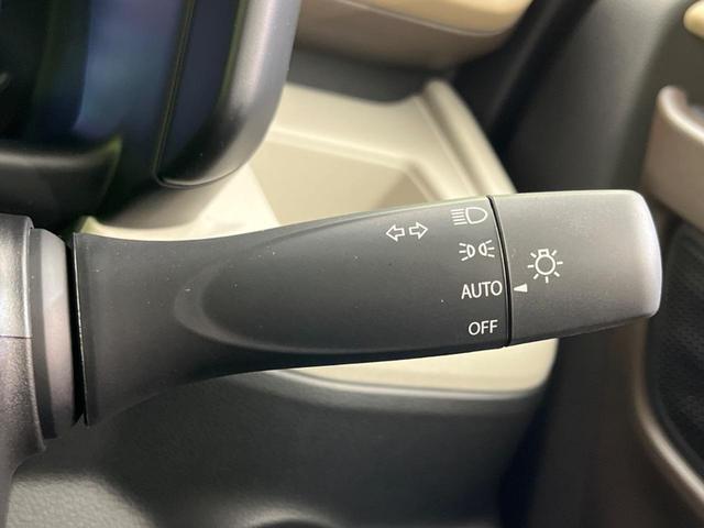 スペーシア ハイブリッドG 届出済未使用車 衝突軽減装置 スマートキー ハーフレザーシート LEDヘッドライト レーンキープアシスト コーナーセンサー 両側スライドドア オートマチックハイビーム オートライト オートエアコン(6枚目)