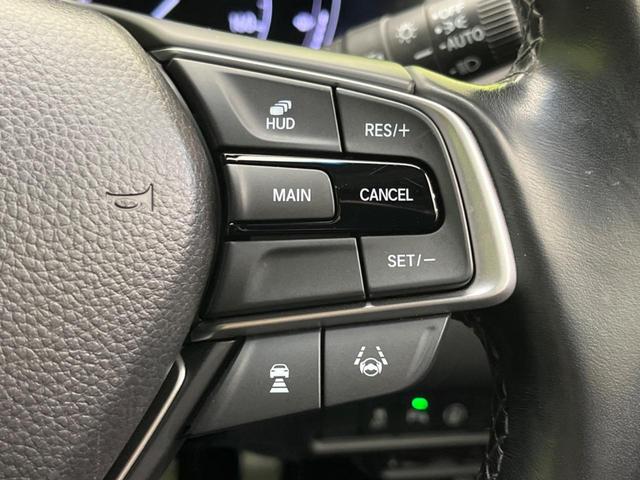 アコード EX サンルーフ 衝突軽減装置 禁煙車 純正ナビ 本革シート レダークルーズ バックカメラ ETC Bluetooth フルセグ シートヒーター パワーシート LEDヘッドライト LEDフォグライト(7枚目)