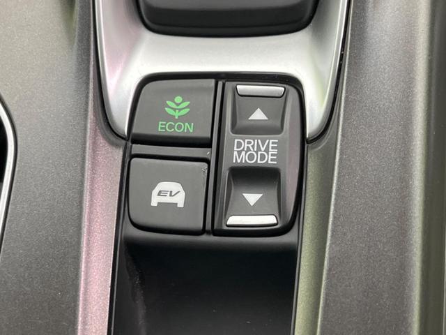 アコード EX サンルーフ 衝突軽減装置 禁煙車 純正ナビ 本革シート レダークルーズ バックカメラ ETC Bluetooth フルセグ シートヒーター パワーシート LEDヘッドライト LEDフォグライト(61枚目)