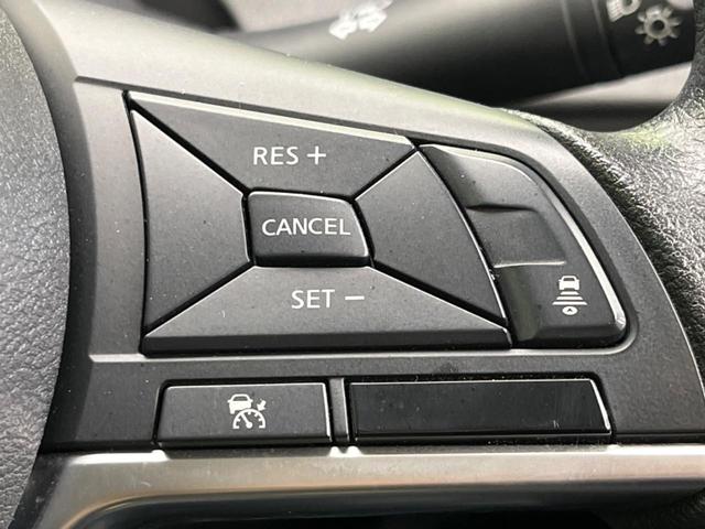 ノート e-パワー X SDナビ 全周囲カメラ 衝突軽減装置 プロパイロット 禁煙車 コーナーセンサー レーンキープ スマートキー LEDヘッド ETC オートマチックハイビーム デジタルインナーミラー オートエアコン(6枚目)