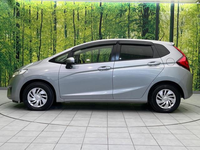 フィット 13G・Lパッケージ SDナビ バックカメラ 衝突被害軽減システム 禁煙車 スマートキー LEDヘッド オートライト オートエアコン Bluetooth CD DVD再生 フルセグ(27枚目)