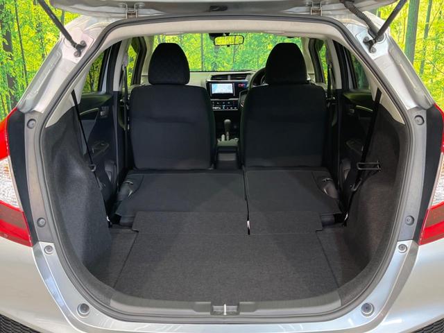 フィット 13G・Lパッケージ SDナビ バックカメラ 衝突被害軽減システム 禁煙車 スマートキー LEDヘッド オートライト オートエアコン Bluetooth CD DVD再生 フルセグ(34枚目)