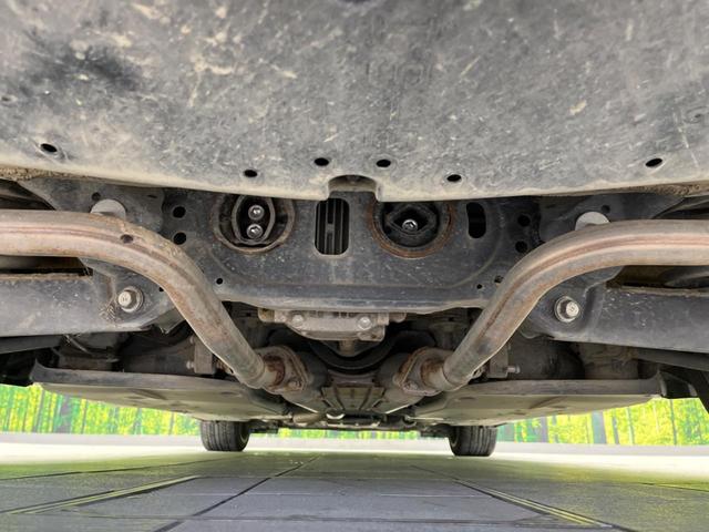 ＩＳ ＩＳ３００ｈ　Ｆスポーツ　禁煙車　純正ナビ　黒革シート　レーダークルーズ　バックカメラ　ＥＴＣ　Ｂｌｕｅｔｏｏｔｈ　フルセグ　シートヒーター　シートエアコン　ＬＥＤヘッドライト　ＬＥＤフォグランプ　コーナーセンサー（19枚目）