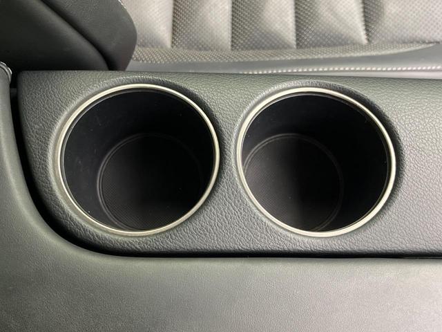 ＩＳ ＩＳ３００ｈ　Ｆスポーツ　禁煙車　純正ナビ　黒革シート　レーダークルーズ　バックカメラ　ＥＴＣ　Ｂｌｕｅｔｏｏｔｈ　フルセグ　シートヒーター　シートエアコン　ＬＥＤヘッドライト　ＬＥＤフォグランプ　コーナーセンサー（54枚目）