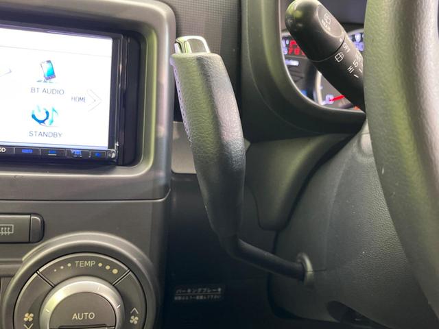 ムーヴコンテ X SDナビ 禁煙車 ETC Bluetooth フルセグ スマートキー 革巻きステアリング オートエアコン CD/DVD再生 盗難防止装置 プライバシーガラス アイドリングストップ ベンチシート(44枚目)