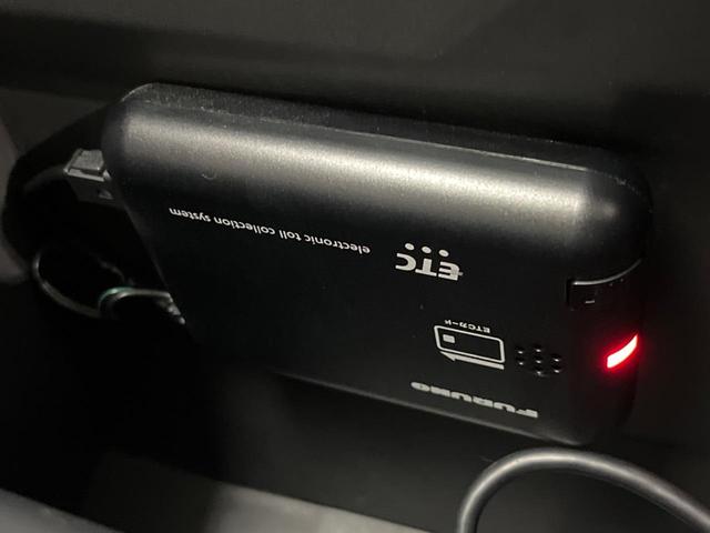 ｅＫワゴン Ｍ　ＳＤナビ　バックカメラ　衝突軽減装置　禁煙車　シートヒーター　コーナーセンサー　レーンキープ　スマートキー　ＥＴＣ　オートマチックハイビーム　車線逸脱警報　Ｂｌｕｅｔｏｏｔｈ再生　ＣＤ再生（6枚目）