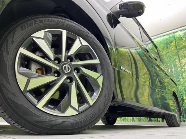 セレナ e-パワー ハイウェイスターV 両側電動スライドドア 純正ナビ 全周囲カメラ 衝突軽減装置 プロパイロット ドライブレコーダー コーナーセンサー レーンキープ スマートキー LEDヘッド ETC オートマチックハイビーム(13枚目)