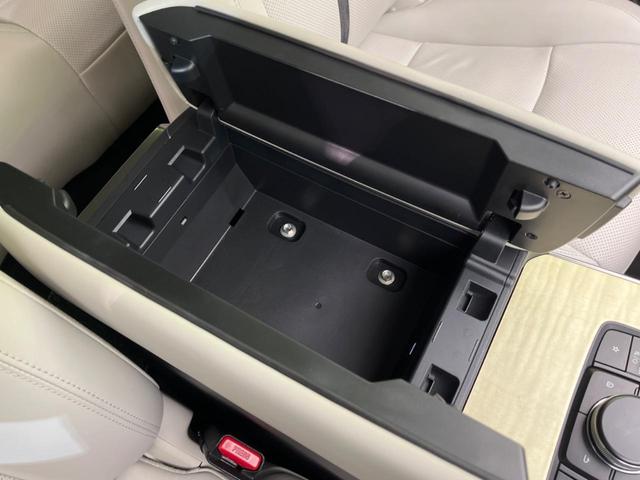 ＣＸ－６０ ＸＤ－ハイブリッド　プレミアムモダン　ガラスルーフ　ターボ　４ＷＤ　衝突軽減装置　禁煙車　純正１２インチナビ　全周囲カメラ　ＢＯＳＥサウンド　レーダークルーズコントロール　ＥＴＣ　Ｂｌｕｅｔｏｏｔｈ　フルセグ　ドライブレコーダー（74枚目）