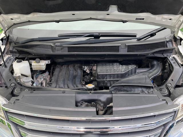 セレナ ハイウェイスター Vセレ+セーフティII SHV 両側電動ドア 純正SDナビ 後席モニター 全周囲カメラ 衝突被害軽減システム ドラレコ コーナーセンサー スマートキー LEDヘッド ビルトインETC クルコン 車線逸脱警報 オートライト(19枚目)