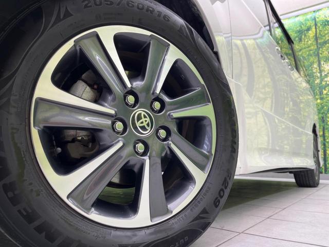 ノア Si ダブルバイビーIII 両側電動ドア 純正SDナビ 後席モニター バックカメラ 衝突被害軽減システム 禁煙車 ハーフレザーシート ドラレコ コーナーセンサー スマートキー LEDヘッド ビルトインETC クルコン(14枚目)