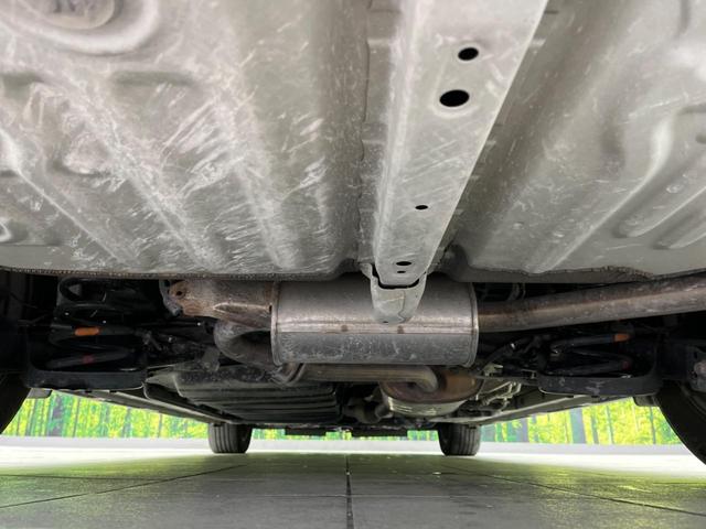 ノア Si ダブルバイビーIII 両側電動ドア 純正SDナビ 後席モニター バックカメラ 衝突被害軽減システム 禁煙車 ハーフレザーシート ドラレコ コーナーセンサー スマートキー LEDヘッド ビルトインETC クルコン(20枚目)