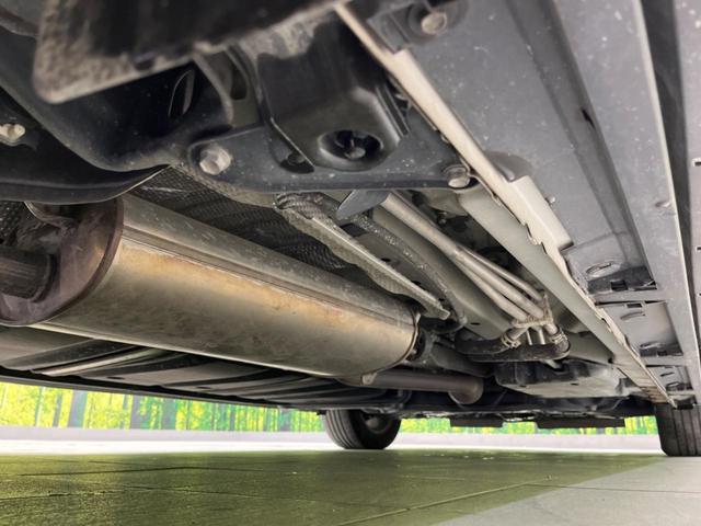 ノア Si ダブルバイビーIII 両側電動ドア 純正SDナビ 後席モニター バックカメラ 衝突被害軽減システム 禁煙車 ハーフレザーシート ドラレコ コーナーセンサー スマートキー LEDヘッド ビルトインETC クルコン(32枚目)