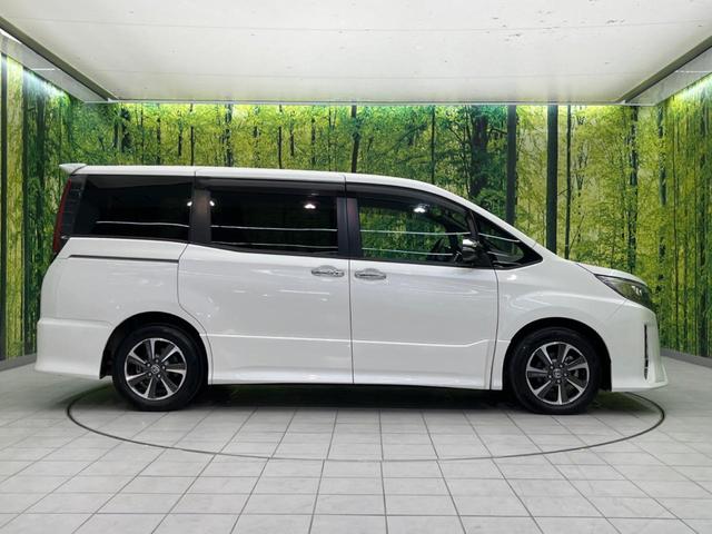 ノア Si ダブルバイビーIII 両側電動ドア 純正SDナビ 後席モニター バックカメラ 衝突被害軽減システム 禁煙車 ハーフレザーシート ドラレコ コーナーセンサー スマートキー LEDヘッド ビルトインETC クルコン(37枚目)