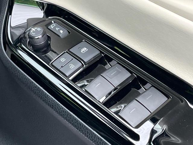 ノア Si ダブルバイビーIII 両側電動ドア 純正SDナビ 後席モニター バックカメラ 衝突被害軽減システム 禁煙車 ハーフレザーシート ドラレコ コーナーセンサー スマートキー LEDヘッド ビルトインETC クルコン(43枚目)