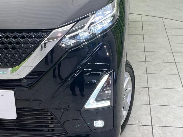 デイズ ハイウェイスター　Ｘ　衝突軽減装置　純正ナビ　禁煙車　アラウンドビューモニター　ＥＴＣ　Ｂｌｕｅｔｏｏｔｈ　フルセグ　車線逸脱警報　踏み間違い防止　クリアランスソナー　スマートキー　オートエアコン　ＬＥＤヘッドライト（12枚目）