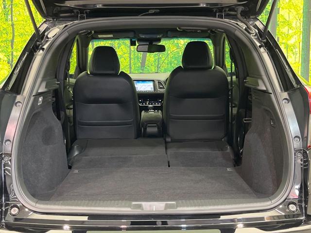 ヴェゼル ハイブリッドＲＳ・ホンダセンシング　純正ナビ　衝突軽減装置　バックカメラ　レーダークルーズ　ハーフレザーシート　コーナーセンサー　ＥＴＣ　レーンキープ　スマートキー　シートヒーター　ドライブレコーダー　ＬＥＤヘッド　　車線逸脱警報（33枚目）