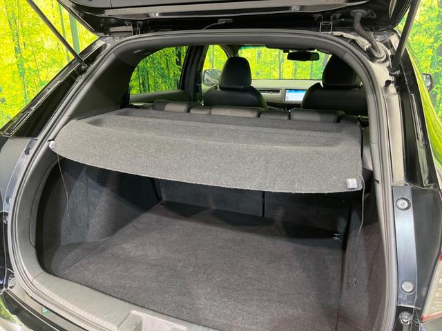 ヴェゼル ハイブリッドＲＳ・ホンダセンシング　純正ナビ　衝突軽減装置　バックカメラ　レーダークルーズ　ハーフレザーシート　コーナーセンサー　ＥＴＣ　レーンキープ　スマートキー　シートヒーター　ドライブレコーダー　ＬＥＤヘッド　　車線逸脱警報（34枚目）