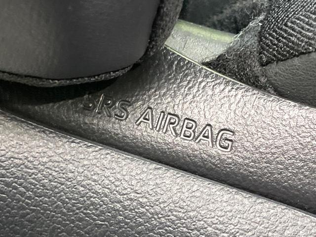 ヴォクシー Ｓ－Ｇ　電動スライドドア　禁煙車　純正８インチディスプレイオーディオ　バックカメラ　衝突軽減装置　レーダークルーズ　ＥＴＣ　Ｂｌｕｅｔｏｏｔｈ再生　ドライブレコーダー　　ＬＥＤヘッドライト（41枚目）