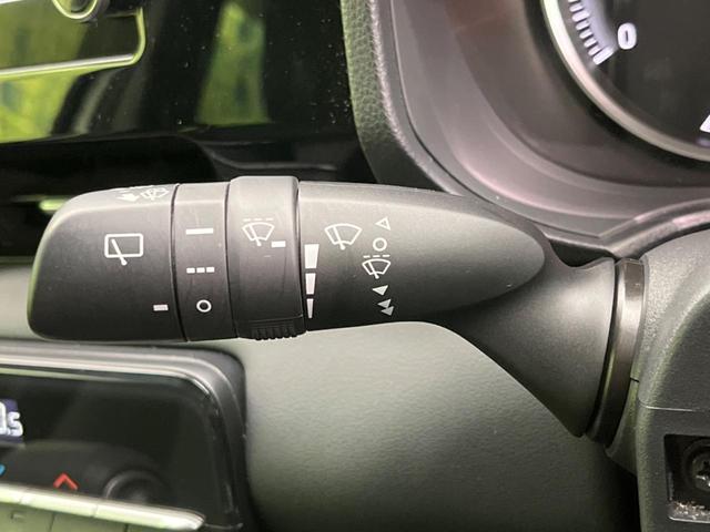 ヴォクシー Ｓ－Ｇ　電動スライドドア　禁煙車　純正８インチディスプレイオーディオ　バックカメラ　衝突軽減装置　レーダークルーズ　ＥＴＣ　Ｂｌｕｅｔｏｏｔｈ再生　ドライブレコーダー　　ＬＥＤヘッドライト（49枚目）