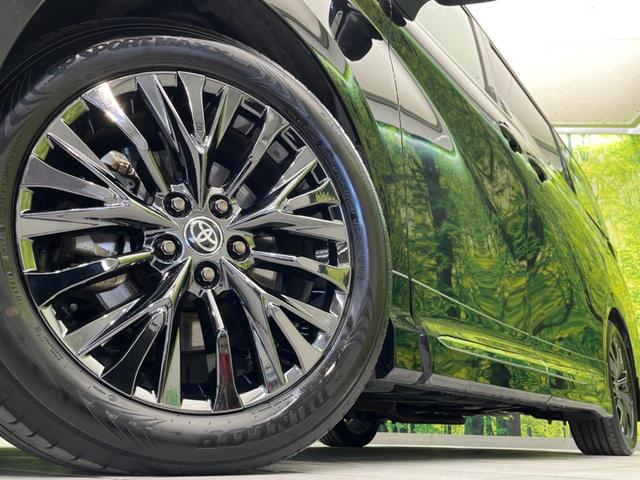 ヴェルファイアハイブリッド Ｚ　プレミア　ガラスルーフ　フルエアロ　両側電動ドア　後席モニター　全周囲カメラ　衝突被害軽減システム　１００Ｖ電源　レーダークルーズ　禁煙車　電動リアゲート　レザーシート　前席シートエアコン　リアシートエアコン（14枚目）