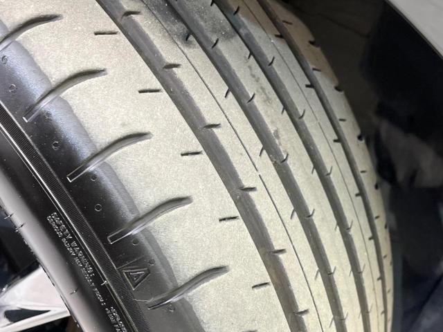 ヴェルファイアハイブリッド Ｚ　プレミア　ガラスルーフ　フルエアロ　両側電動ドア　後席モニター　全周囲カメラ　衝突被害軽減システム　１００Ｖ電源　レーダークルーズ　禁煙車　電動リアゲート　レザーシート　前席シートエアコン　リアシートエアコン（23枚目）