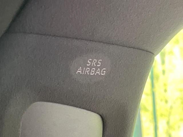 ヴェルファイアハイブリッド Ｚ　プレミア　ガラスルーフ　フルエアロ　両側電動ドア　後席モニター　全周囲カメラ　衝突被害軽減システム　１００Ｖ電源　レーダークルーズ　禁煙車　電動リアゲート　レザーシート　前席シートエアコン　リアシートエアコン（42枚目）