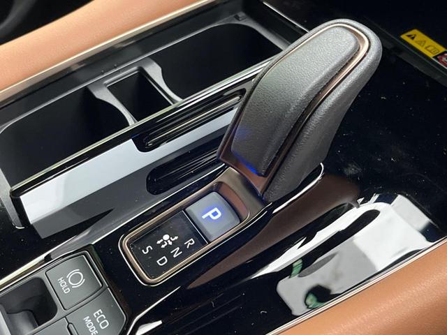 ヴェルファイアハイブリッド Ｚ　プレミア　ガラスルーフ　フルエアロ　両側電動ドア　後席モニター　全周囲カメラ　衝突被害軽減システム　１００Ｖ電源　レーダークルーズ　禁煙車　電動リアゲート　レザーシート　前席シートエアコン　リアシートエアコン（75枚目）