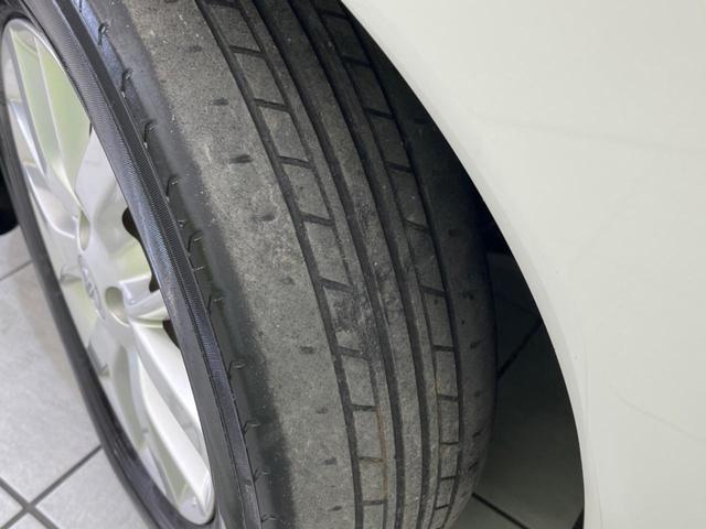 ノート e-パワー メダリスト 衝突軽減装置 レーダークルーズコントロール 禁煙車 純正ナビ 全周囲カメラ ETC Bluetooth フルセグ LEDヘッドライト コーナーセンサー スマートキー オートライト オートエアコン(22枚目)