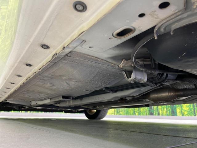 ノート e-パワー メダリスト 衝突軽減装置 レーダークルーズコントロール 禁煙車 純正ナビ 全周囲カメラ ETC Bluetooth フルセグ LEDヘッドライト コーナーセンサー スマートキー オートライト オートエアコン(32枚目)