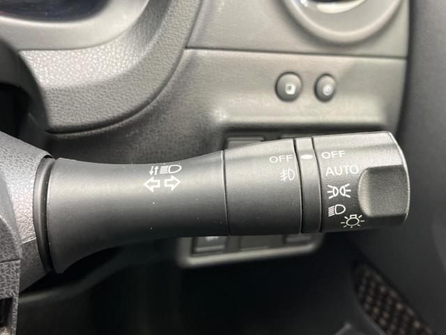 ノート e-パワー メダリスト 衝突軽減装置 レーダークルーズコントロール 禁煙車 純正ナビ 全周囲カメラ ETC Bluetooth フルセグ LEDヘッドライト コーナーセンサー スマートキー オートライト オートエアコン(46枚目)