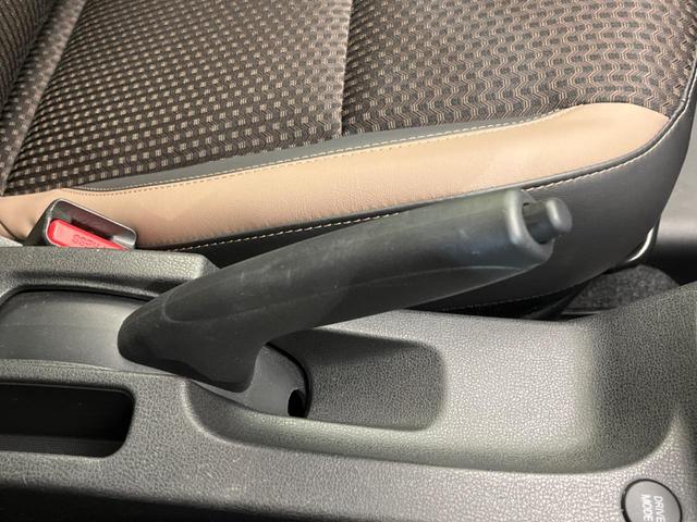 ノート e-パワー メダリスト 衝突軽減装置 レーダークルーズコントロール 禁煙車 純正ナビ 全周囲カメラ ETC Bluetooth フルセグ LEDヘッドライト コーナーセンサー スマートキー オートライト オートエアコン(54枚目)