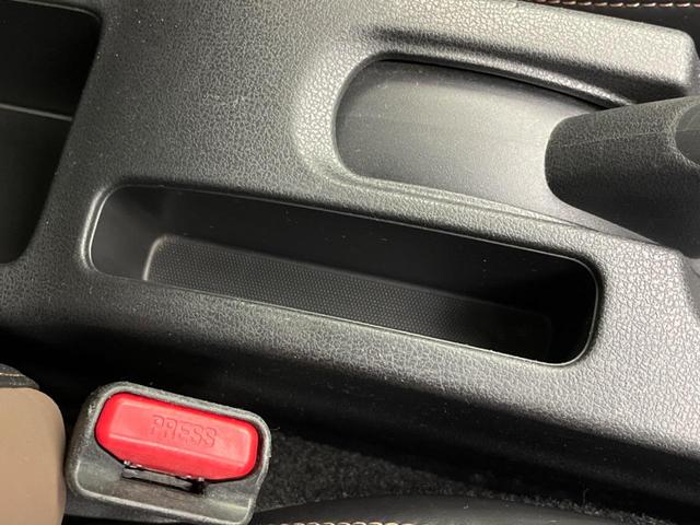 ノート e-パワー メダリスト 衝突軽減装置 レーダークルーズコントロール 禁煙車 純正ナビ 全周囲カメラ ETC Bluetooth フルセグ LEDヘッドライト コーナーセンサー スマートキー オートライト オートエアコン(55枚目)