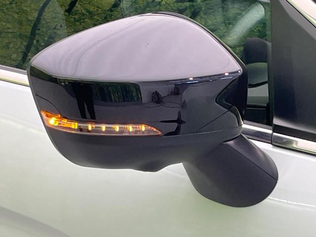 エクリプスクロス ブラックエディション 4WD サンルーフ 全周囲カメラ 衝突被害軽減システム レーダークルーズ 禁煙車 電動リアゲート ハーフレザーシート パワーシート コーナーセンサー スマートキー LEDヘッド ルーフレール(21枚目)