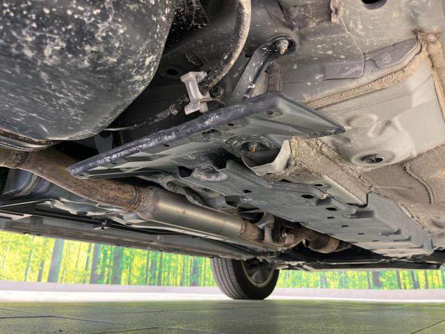 エクリプスクロス ブラックエディション 4WD サンルーフ 全周囲カメラ 衝突被害軽減システム レーダークルーズ 禁煙車 電動リアゲート ハーフレザーシート パワーシート コーナーセンサー スマートキー LEDヘッド ルーフレール(30枚目)