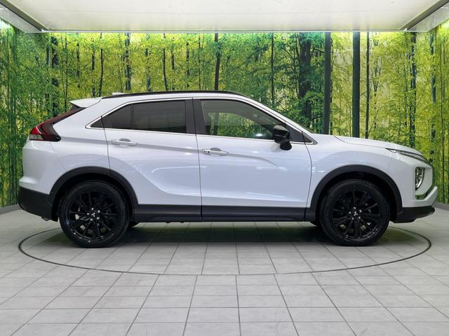 エクリプスクロス ブラックエディション 4WD サンルーフ 全周囲カメラ 衝突被害軽減システム レーダークルーズ 禁煙車 電動リアゲート ハーフレザーシート パワーシート コーナーセンサー スマートキー LEDヘッド ルーフレール(36枚目)