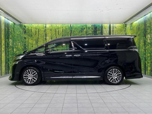 ヴェルファイア 2.5Z Gエディション サンルーフ モデリスタエアロ 両側電動ドア 純正SDナビ 後席モニター バックカメラ 衝突被害軽減システム レーダークルーズ 禁煙車 電動リアゲート ハーフレザーシート ドラレコ コーナーセンサー(26枚目)