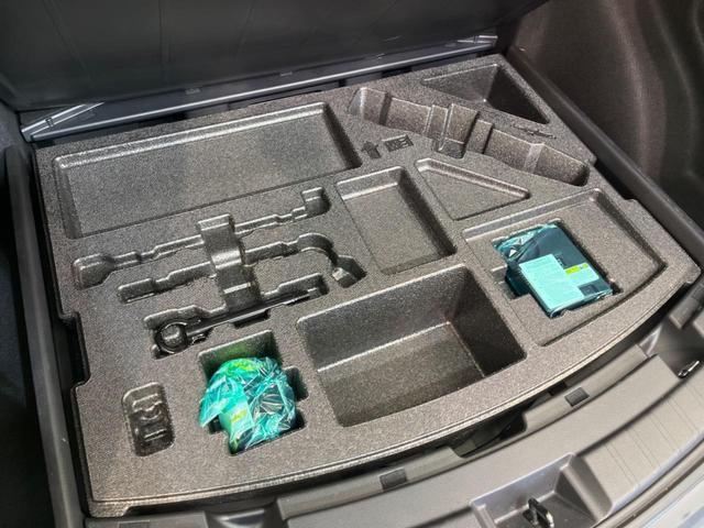 カローラツーリング ハイブリッド ダブルバイビー 衝突軽減装置 禁煙車 ディスプレイオーディオ バックカメラ レーダークルーズ ETC Bluetooth フルセグ スマートキー シートヒーター ハーフレザーシート LEDヘッドライト(34枚目)