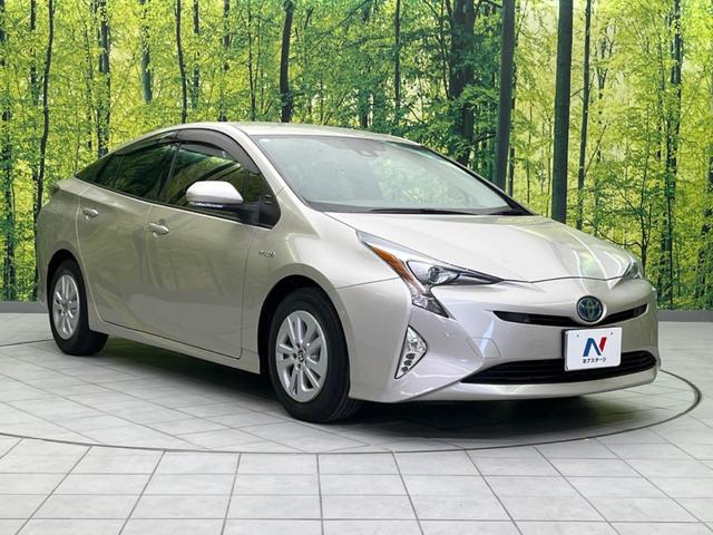 プリウス Sセーフティプラス 純正SDナビ バックカメラ 衝突被害軽減システム レーダークルーズ 禁煙車 ドラレコ コーナーセンサー スマートキー LEDヘッド オートハイビーム 車線逸脱警報 オートライト オートエアコン(16枚目)