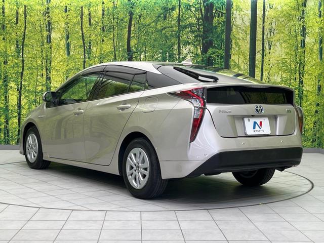 プリウス Sセーフティプラス 純正SDナビ バックカメラ 衝突被害軽減システム レーダークルーズ 禁煙車 ドラレコ コーナーセンサー スマートキー LEDヘッド オートハイビーム 車線逸脱警報 オートライト オートエアコン(21枚目)